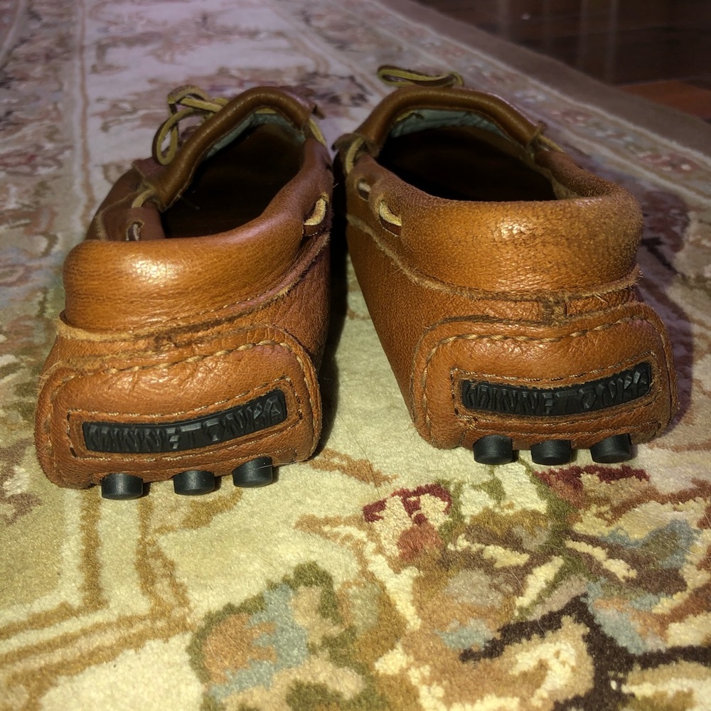 Minnetonka leather moccasins/loafers...Size 8 - Picture 3 of 7